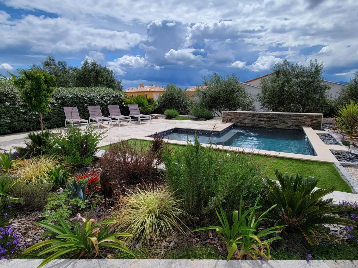 Villa Tropez Chambres D'Hotes Le Luc Exterior photo